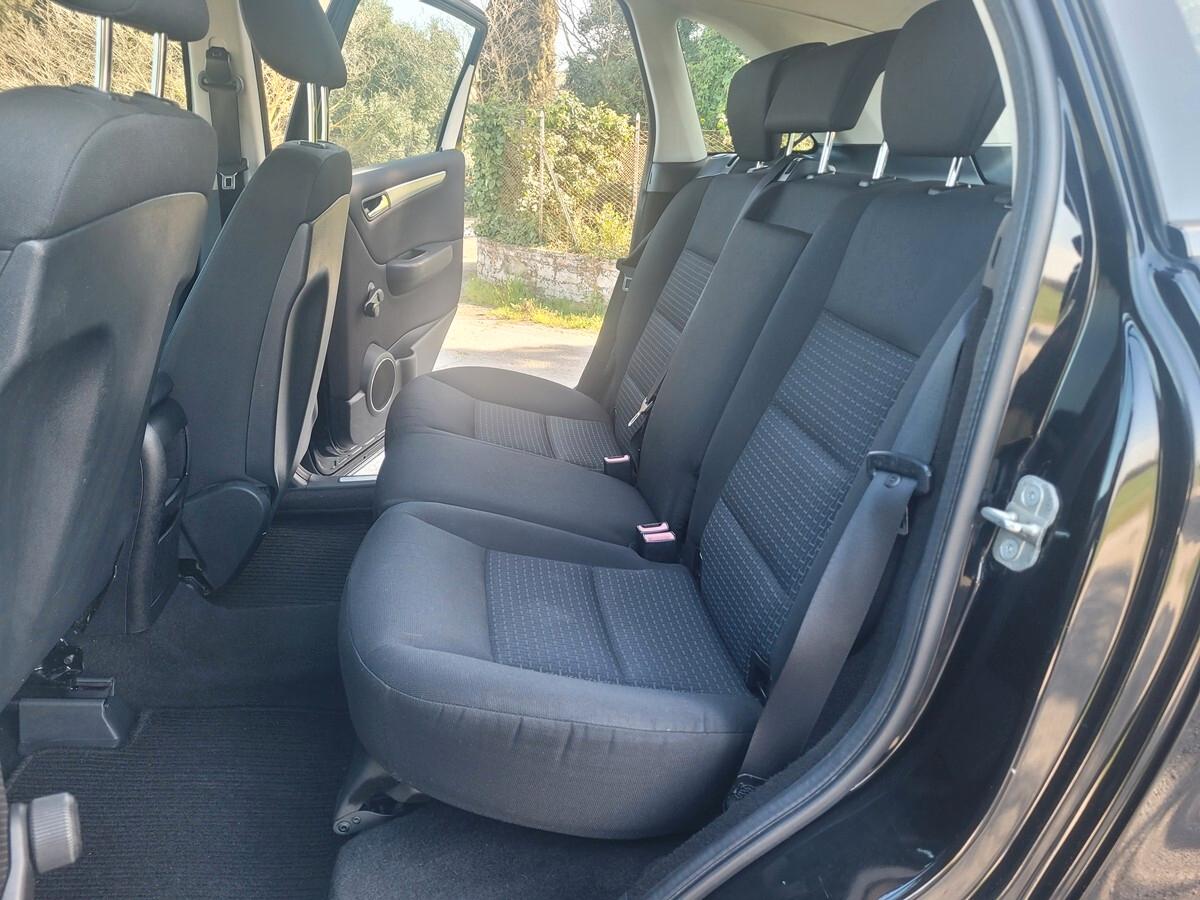 Mercedes-benz B 180 NGT BlueEFFICIENCY Executive