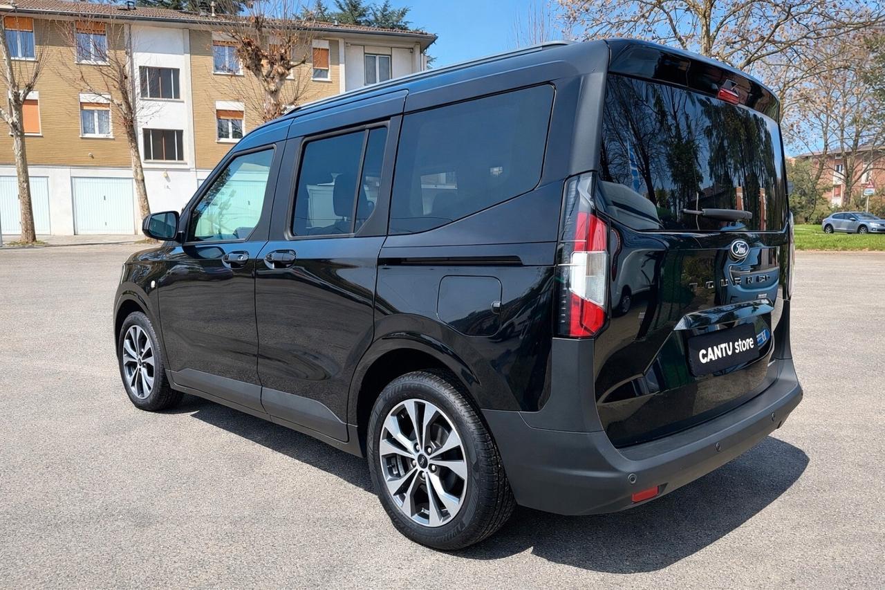 Ford Tourneo Courier 1.0 EcoBoost Titanium