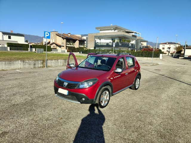 DACIA Sandero Stepway 1.6 Benzina ( TAGLIANDATA )