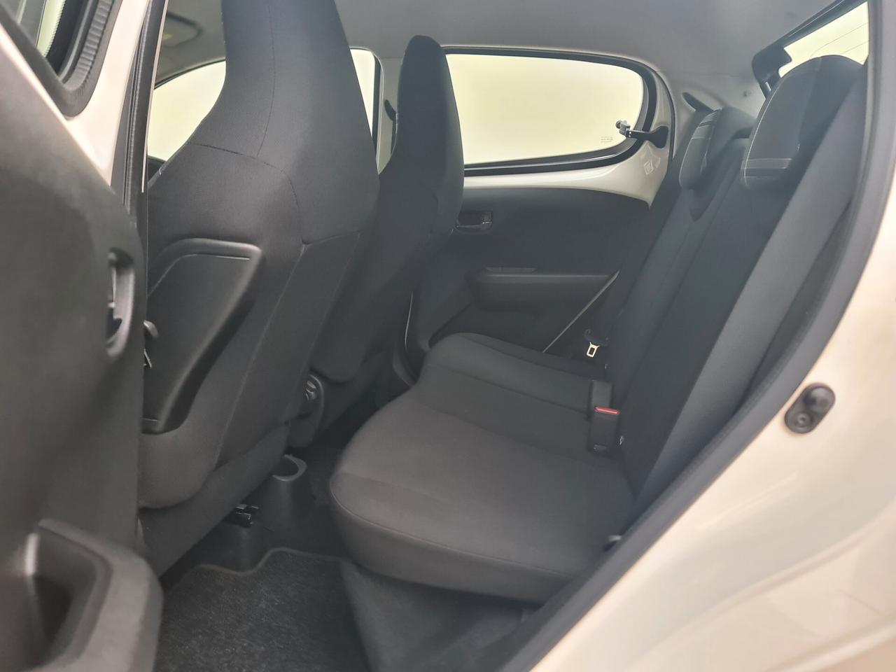 Peugeot 108 VTi 68 5 porte Allure - km certif.