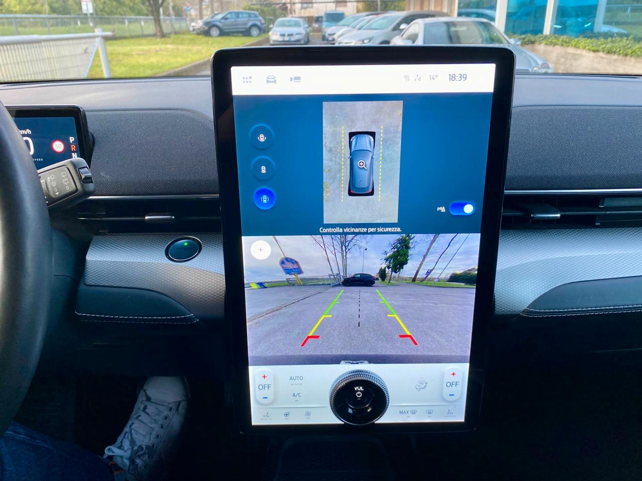 Ford Mustang Mach-e standard range rwd 269cv auto