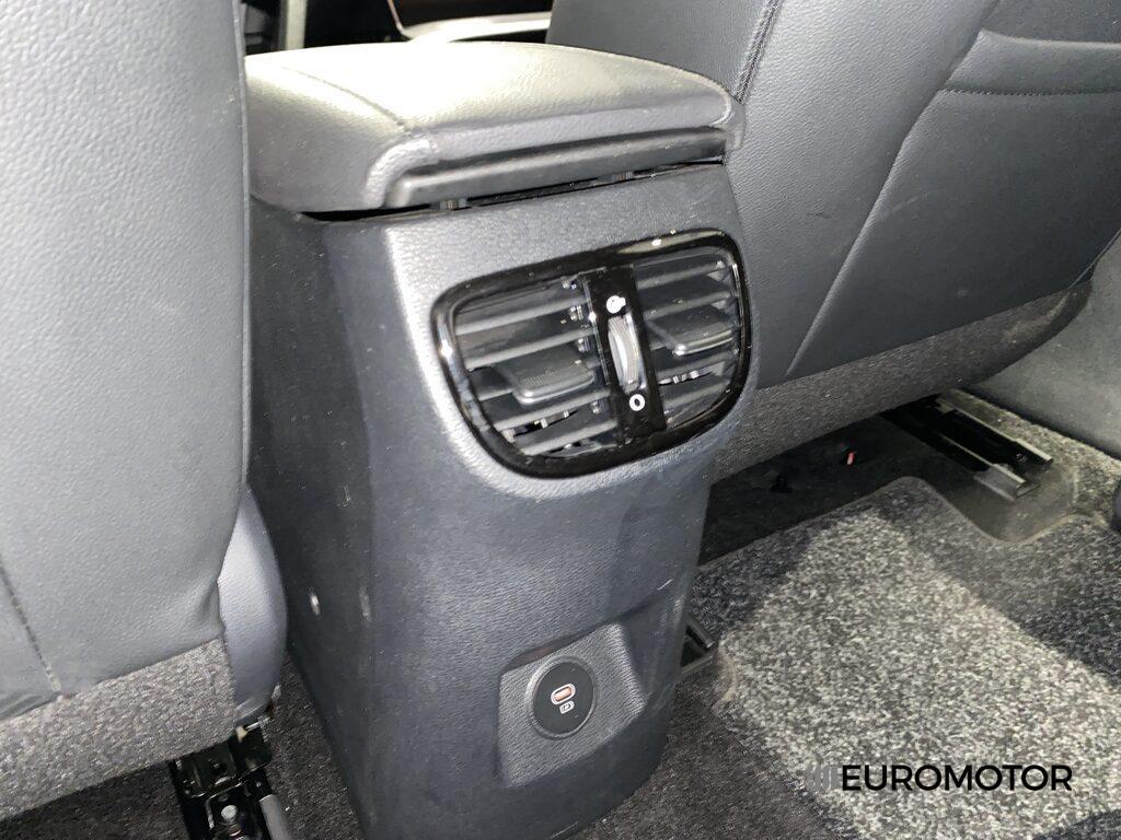 Kia Xceed 1.6 CRDi MHEV Business DCT