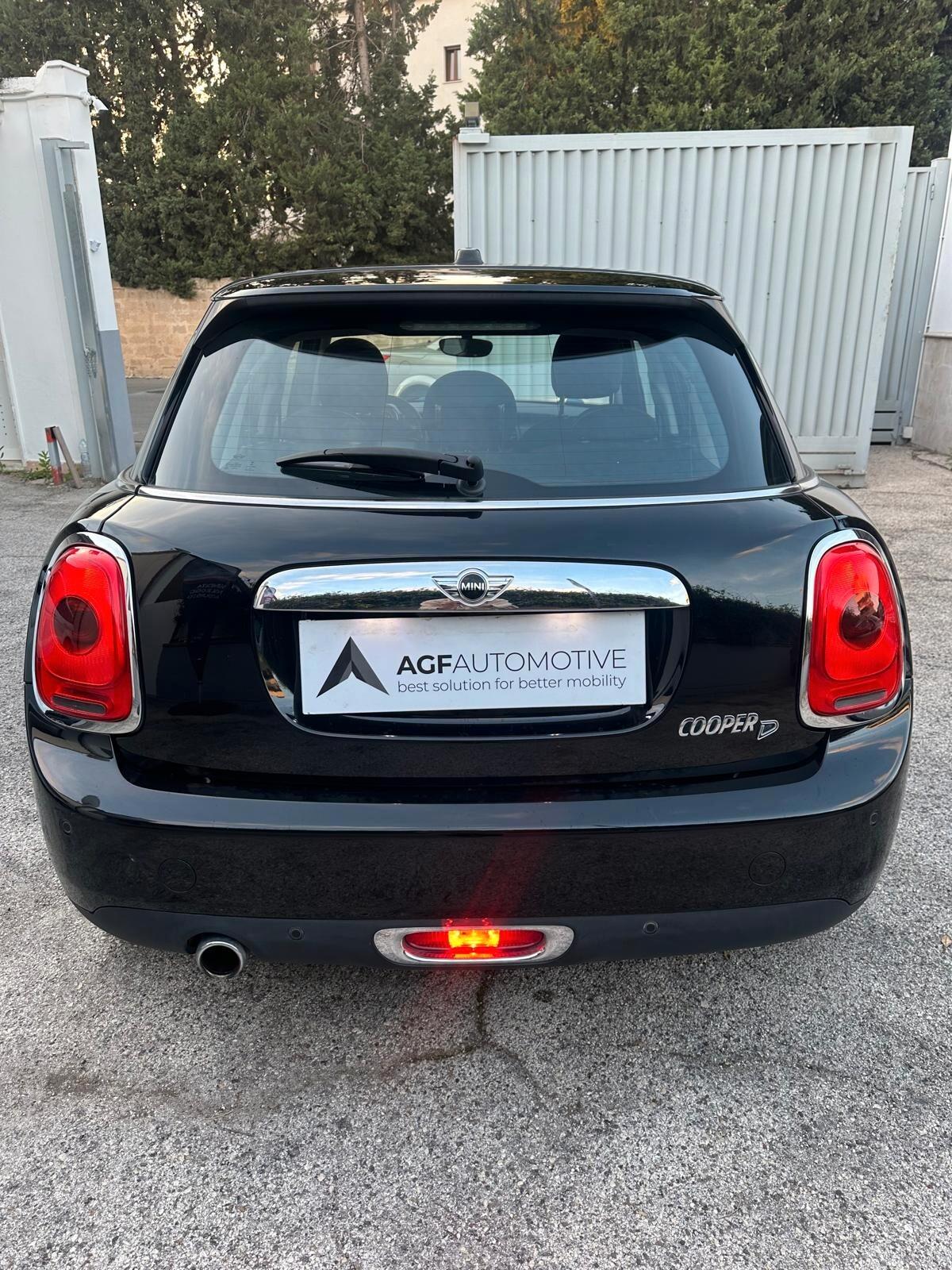 Mini Mini 1.5 Cooper D Business 5 porte