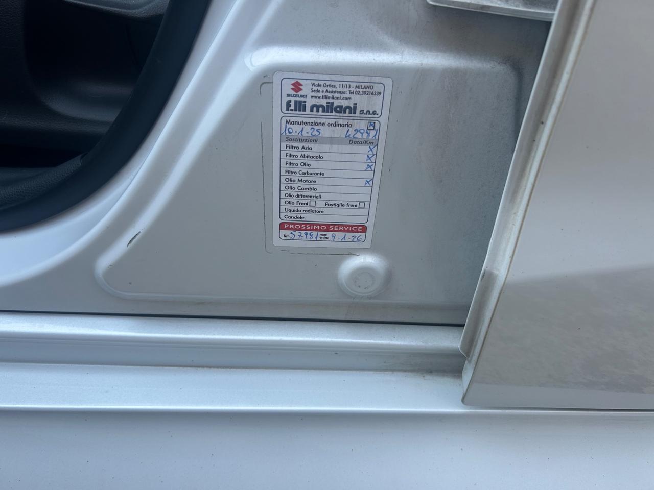 Toyota Yaris 1.5 Hybrid 5 porte GR LINE