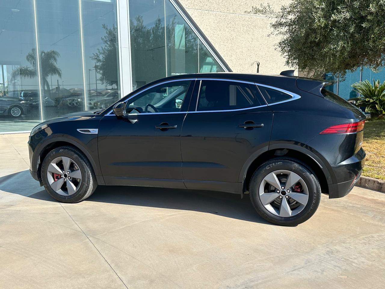 Jaguar E-Pace 2.0d SE awd possibilità noleggio no scoring