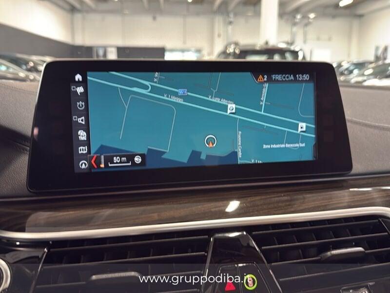 BMW Serie 5 G30 2017 Berlina Benzi 540i xdrive Luxury auto