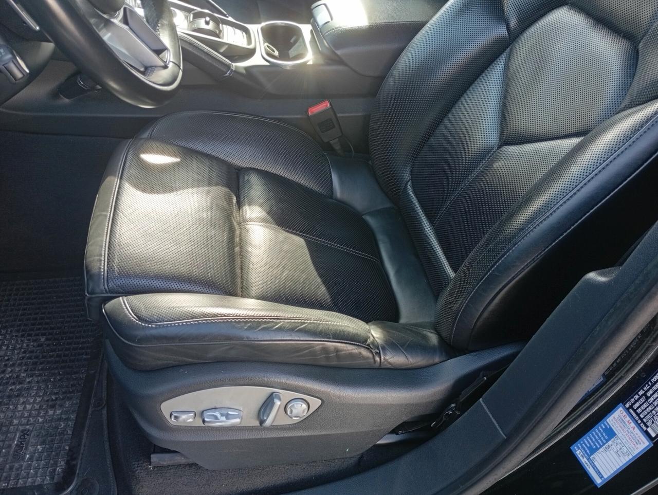 Porsche Cayenne 3.0 Diesel GANCIO TRAINO