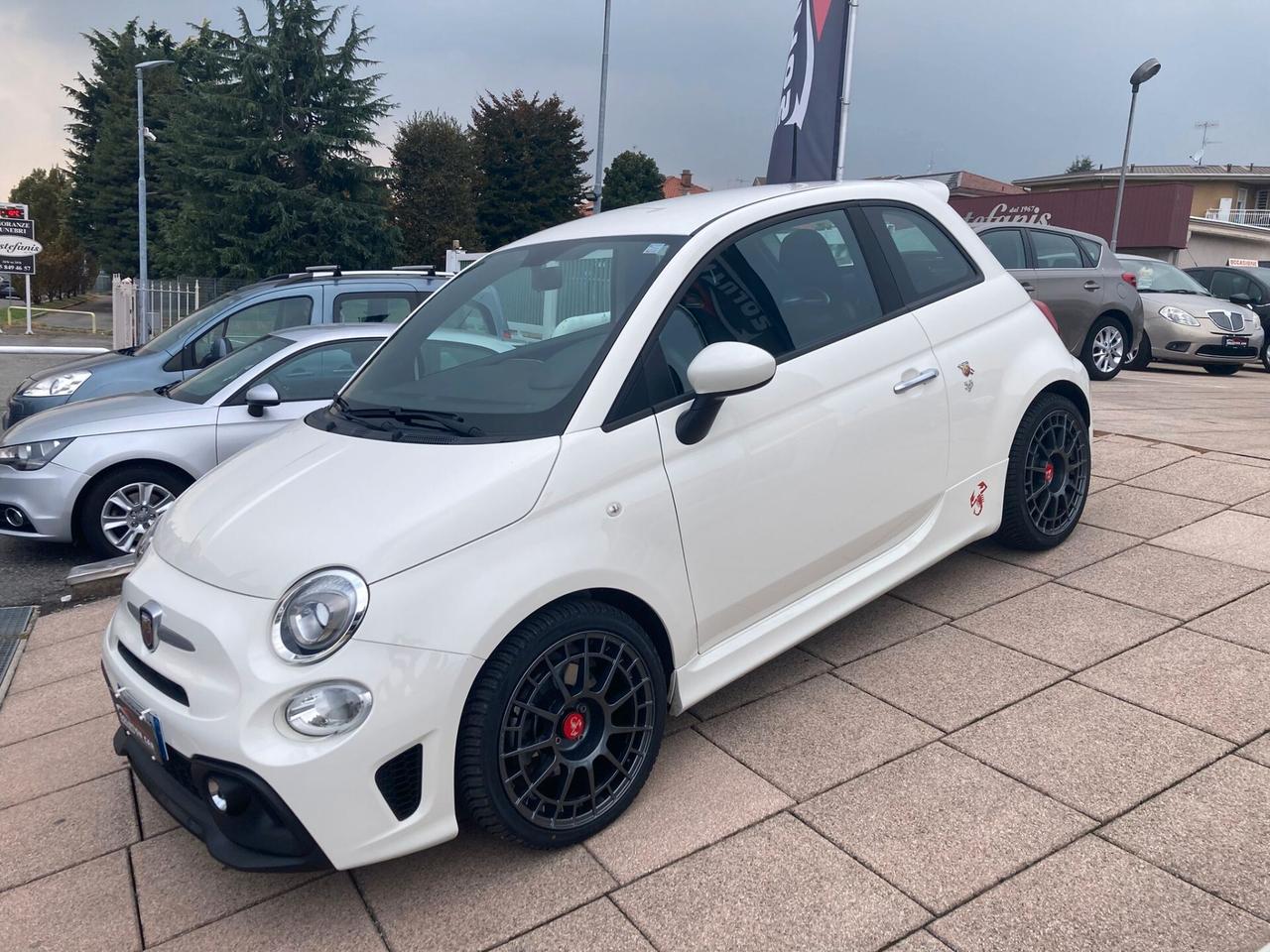 Abarth 595 1.4 Turbo T-Jet 145 CV