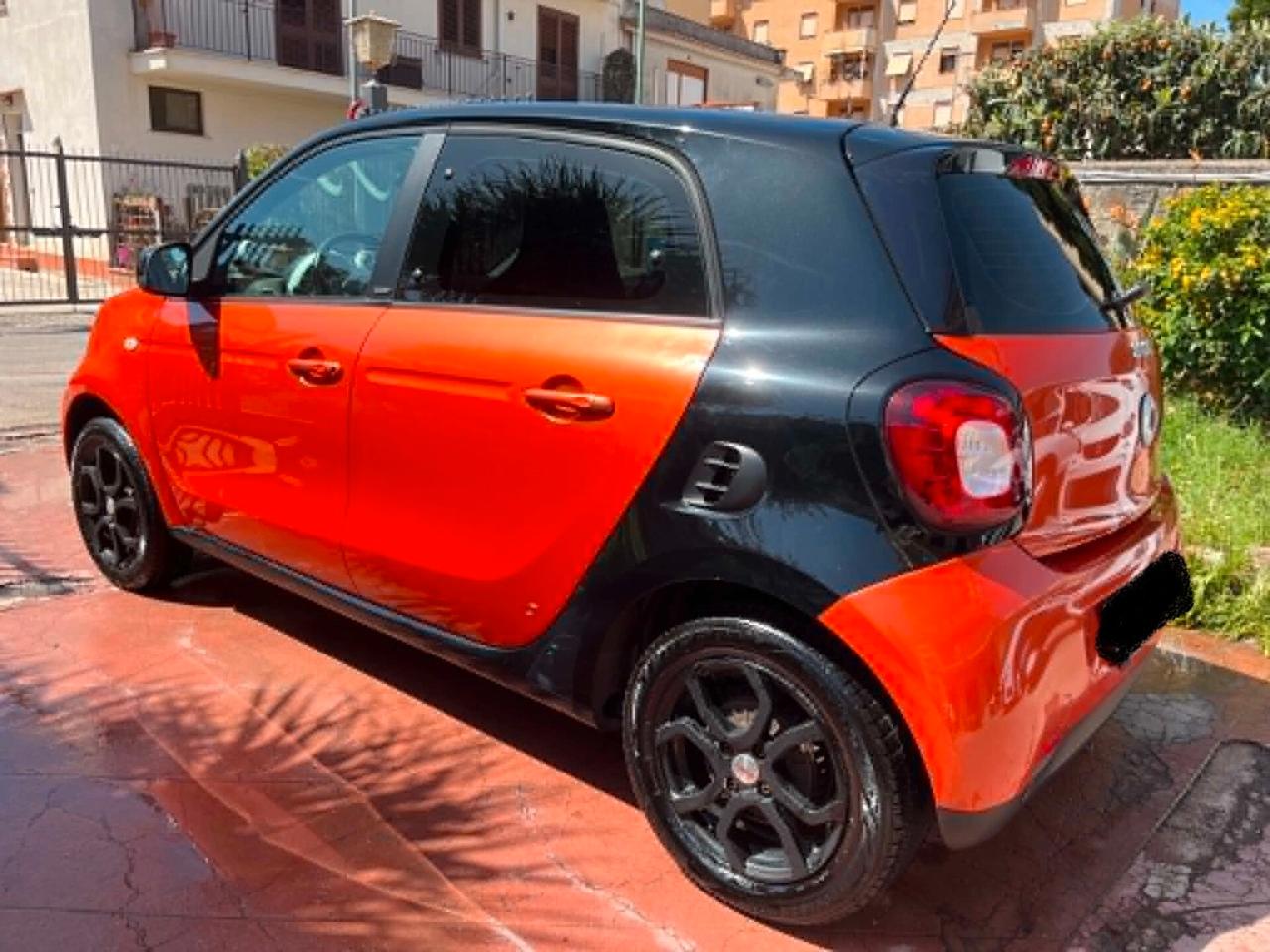SMART FORFOUR 2015 PASSION 1.0 71CV MANUALE