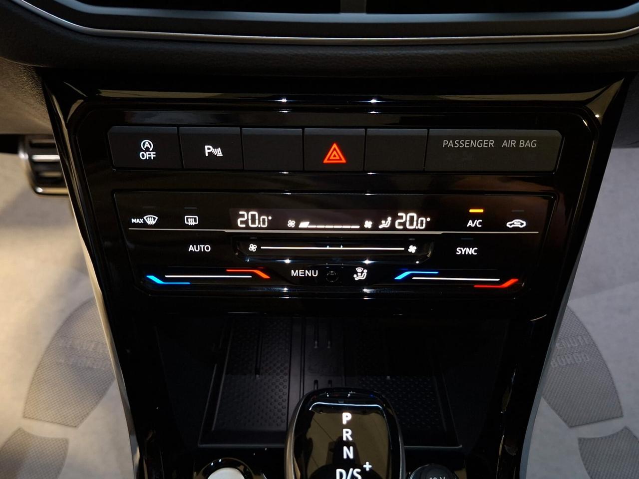 Volkswagen T-Cross 1000 TSI 116CV R-Line Plus DSG Km.0