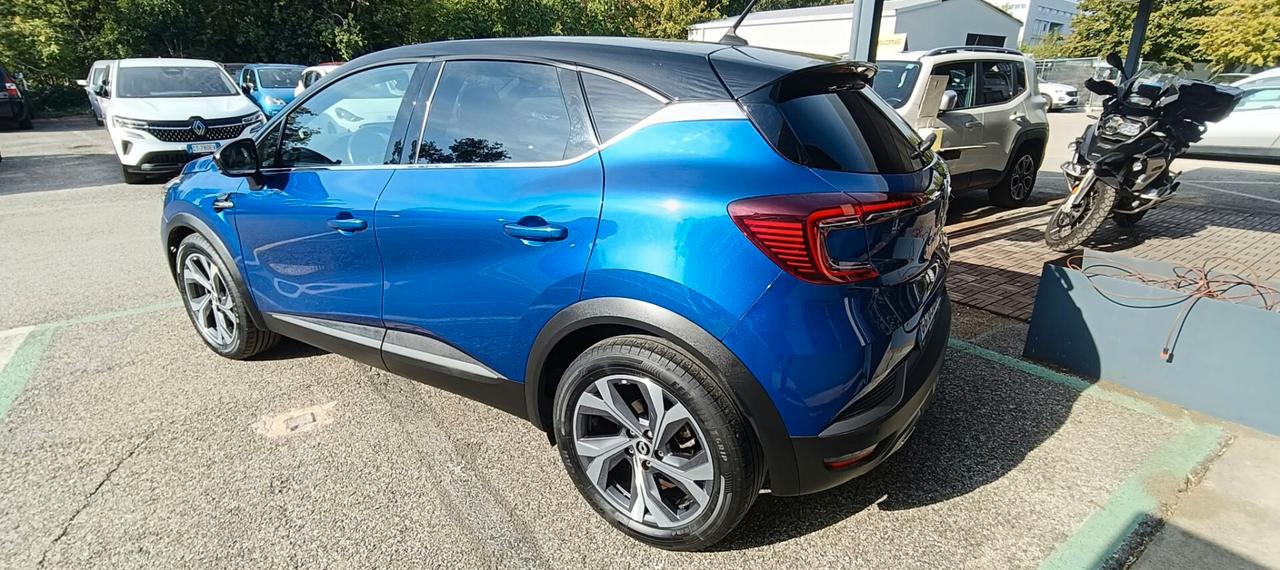 Renault Captur Full Hybrid E-Tech 145 CV RS Line