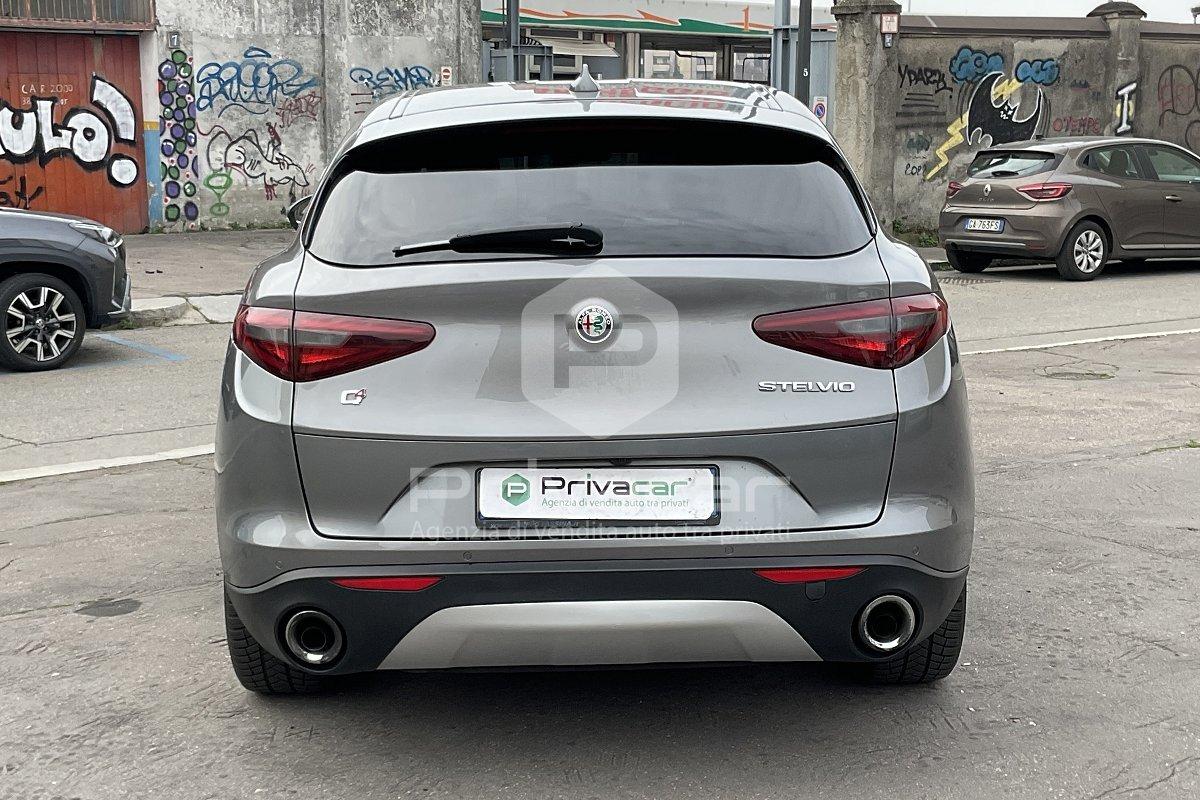 ALFA ROMEO Stelvio 2.0 Turbo 280 CV AT8 Q4 First Edition