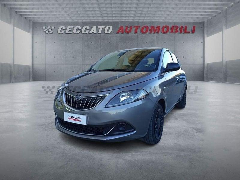 Lancia Ypsilon Ypsilon 1.0 firefly hybrid Silver s&s 70cv 5p.ti