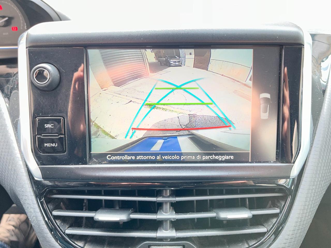 Peugeot 2008 BlueHDi 100 Allure