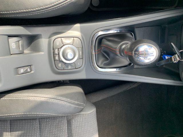 RENAULT Megane Mégane Coupé 1.5 dCi 110CV EDC GT Line