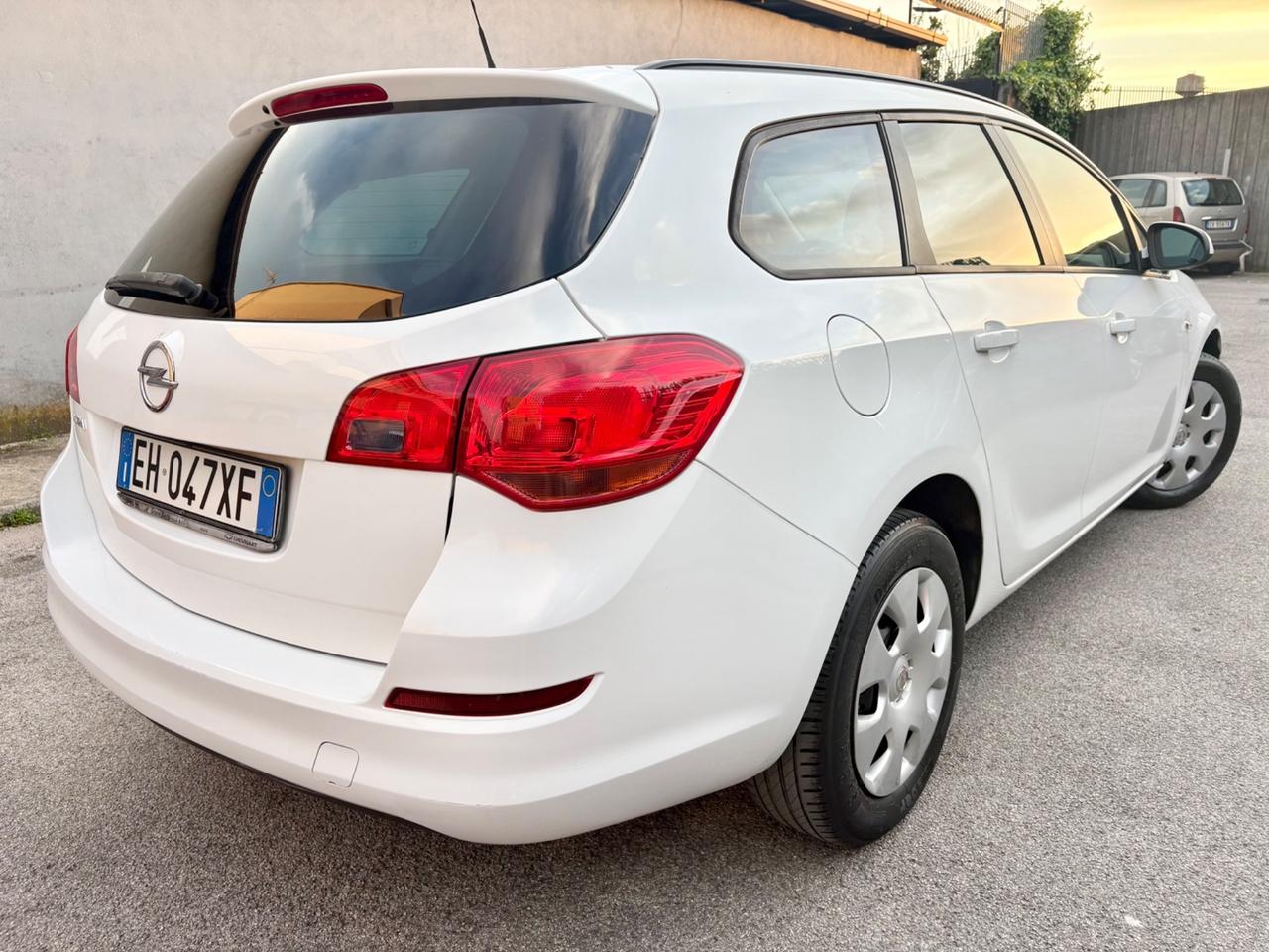 Opel Astra 1.4 benz/GPL 2036 130000km