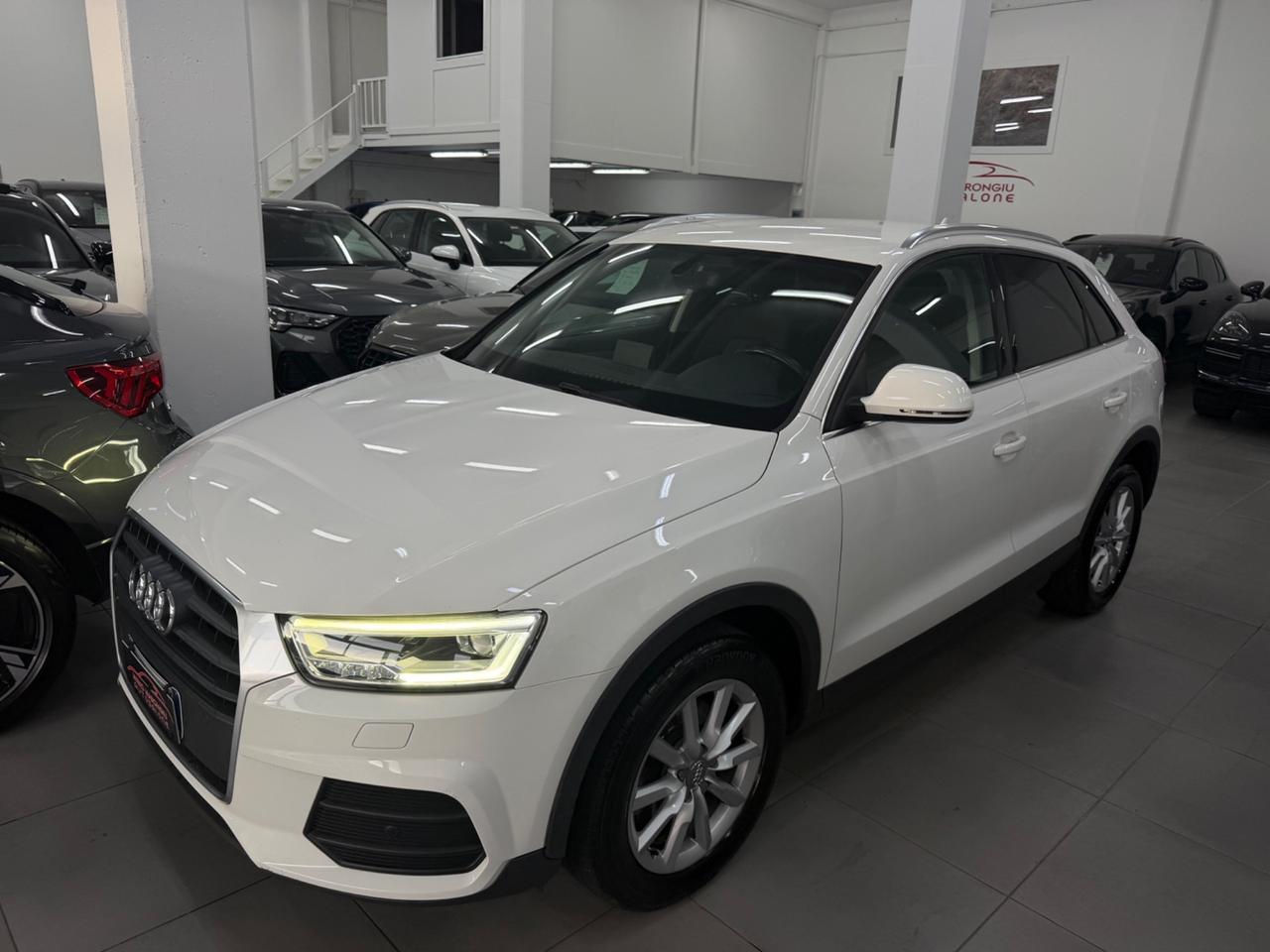 Audi Q3 2.0 TDI 120 CV Sport FINANZIABILE
