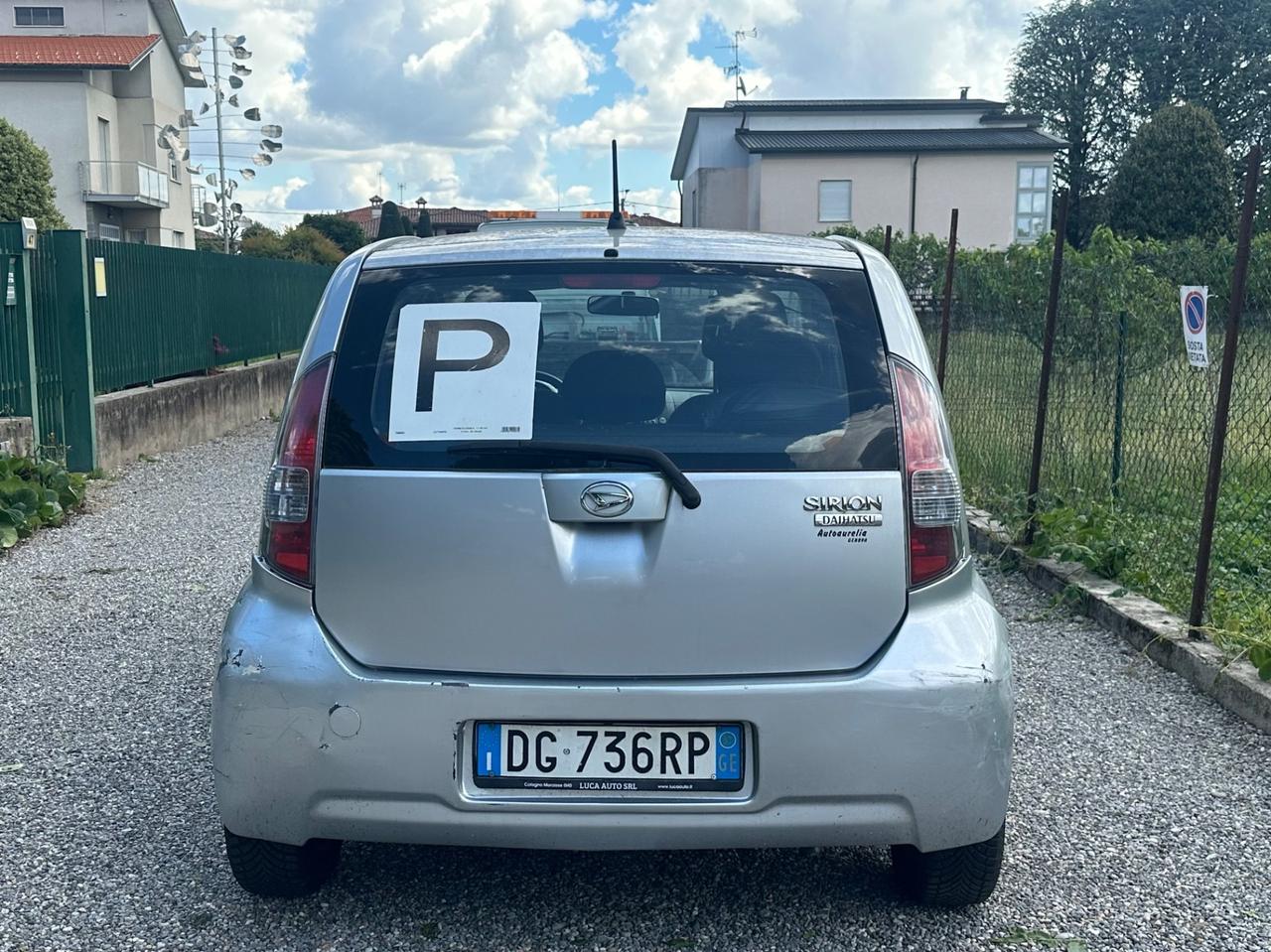 Daihatsu Sirion 1.0 12V Aki