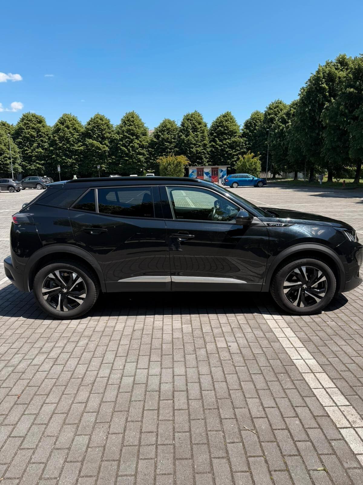 Peugeot 2008 PureTech 130 S&S EAT8 GT Line