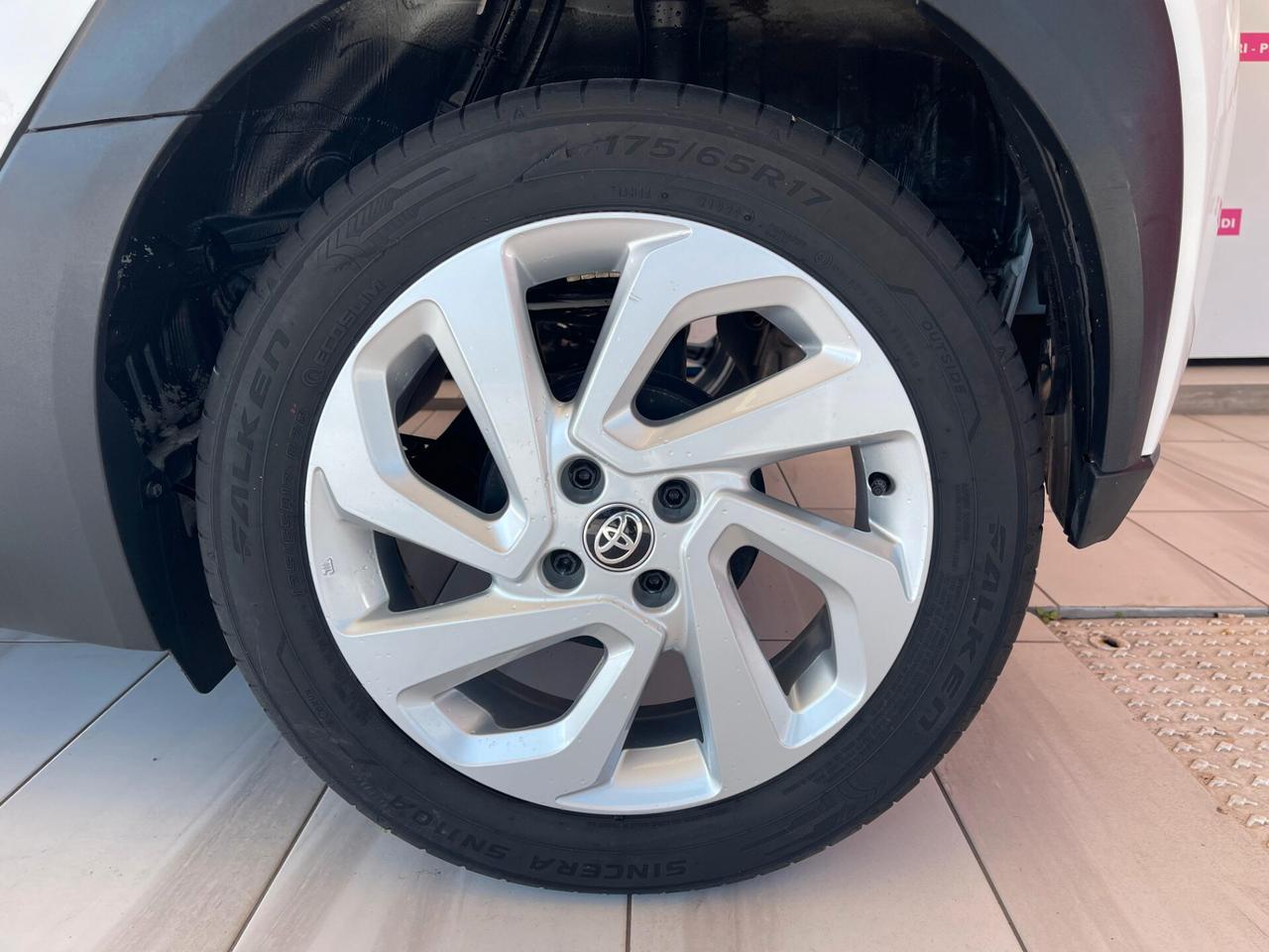 TOYOTA Aygo X Aygo X 1.0 VVT-i 72 CV 5 porte Ac...