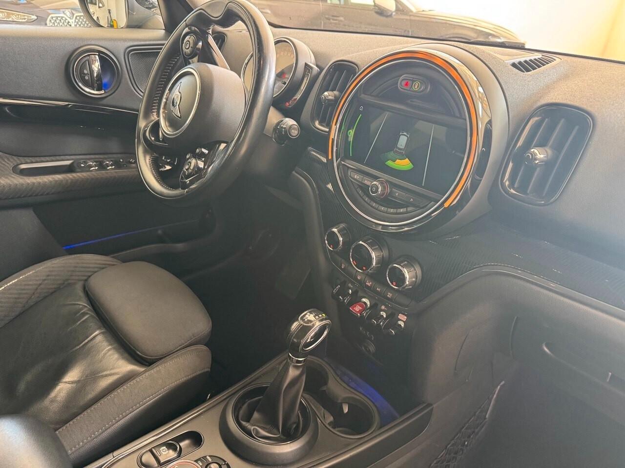 Mini Cooper D Countryman 2.0 Hype