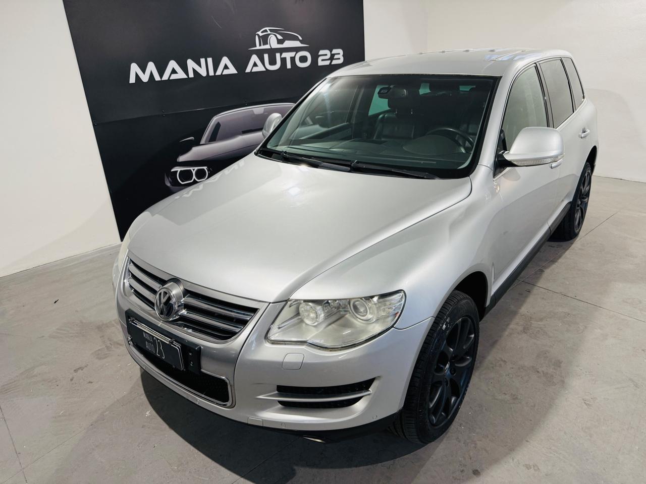 Volkswagen Touareg 3.0/240CV V6 TDI DPF tip. Executive
