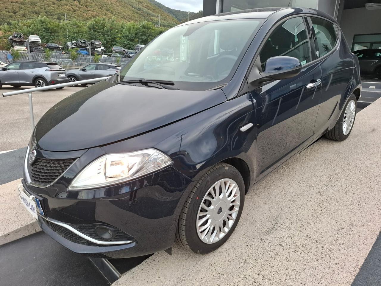 LANCIA YPSILON 1.2 ECOCHIC GPL CASA MADRE 69 CV