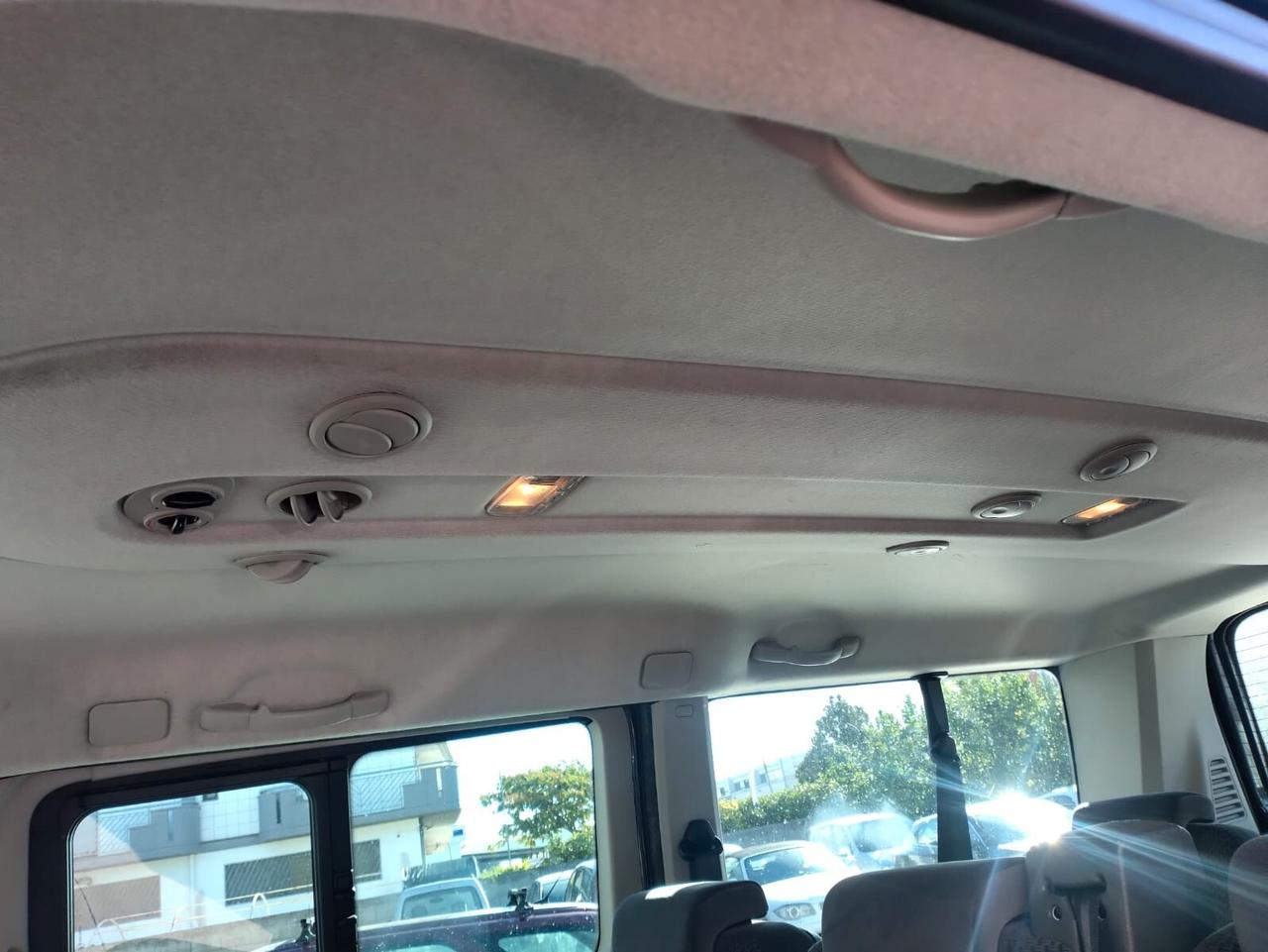 Fiat Scudo 2.0 MJT Panorama 9 Posti