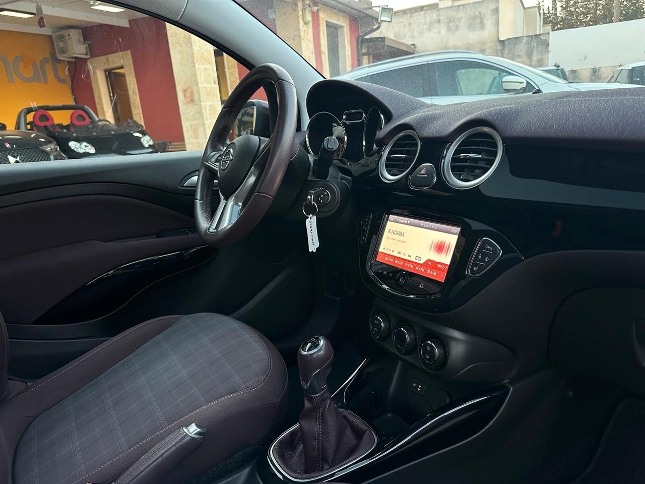 Opel Adam 1.2 70 CV Start&Stop Jam