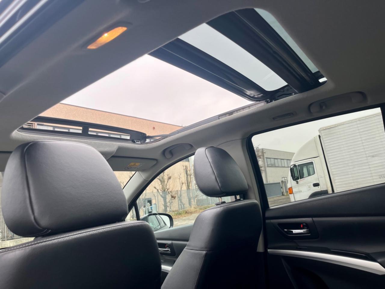 Suzuki S-Cross 1.6d 2014 66.000km 4x4 full optional perfetta