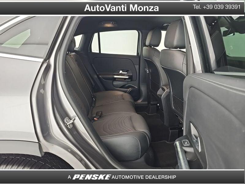 Mercedes-Benz GLA MERCEDES 200 D 4MATIC ADVANCED