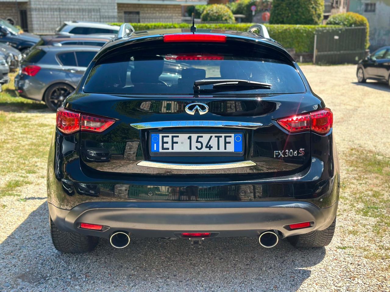 Infiniti FX30d S PREMIUM KMCERT UNICOPR GARANZ