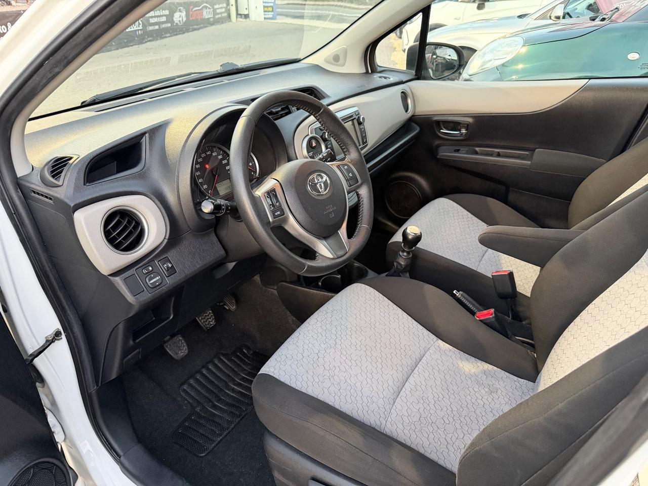 Toyota Yaris 1.4 D-4D 5 porte Lounge