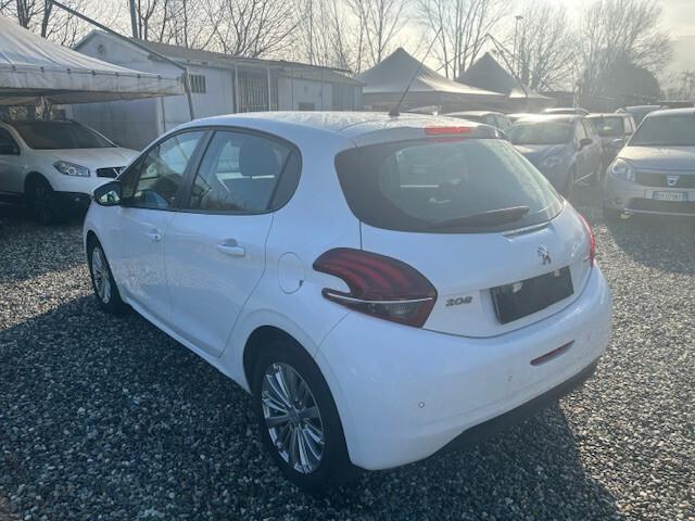 Peugeot 208 PureTech 82 5p. GPL Access