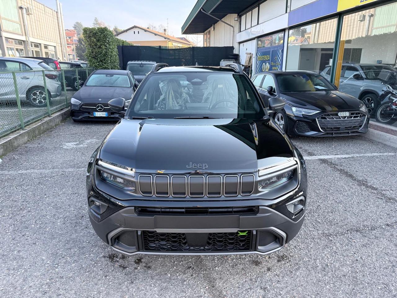 Jeep Avenger 1.2 turbo e-hybrid mhev Upland 4xe 145cv edct6