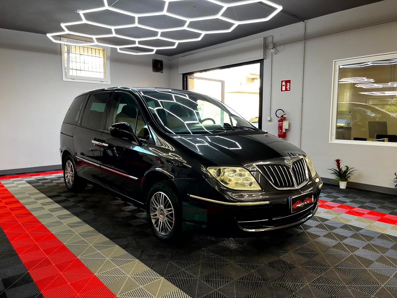 Lancia Phedra 2.0 MJT Oro 7 POSTI - FABIANOAUTO