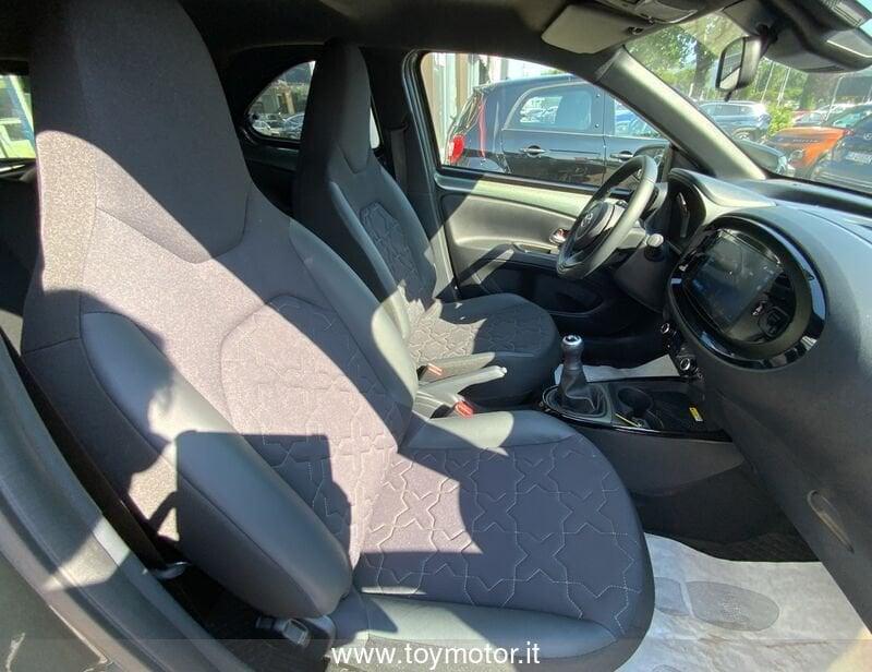 Toyota Aygo X 1.0 VVT-i 72 CV 5 porte Lounge