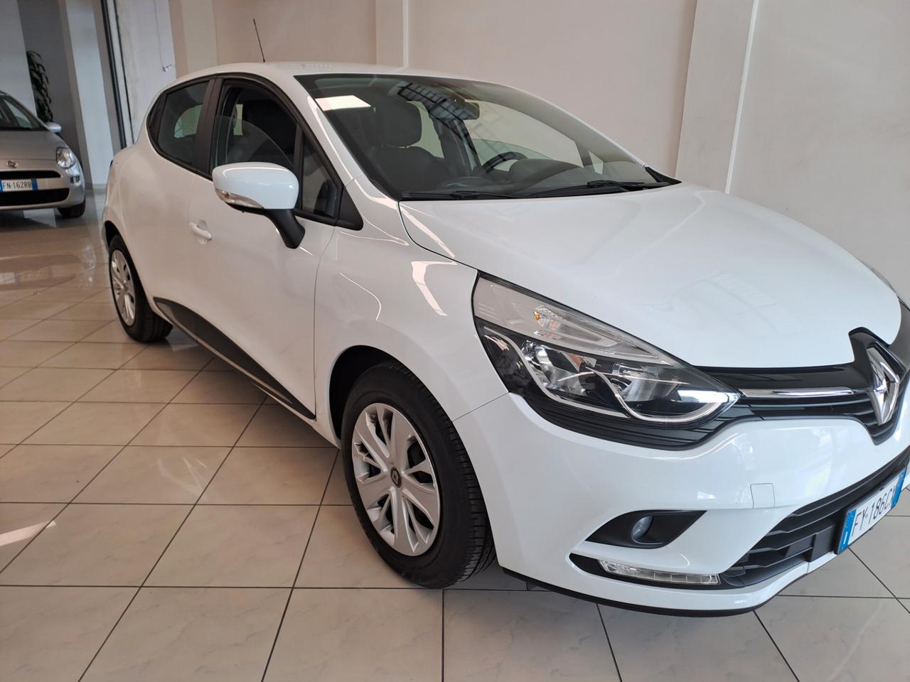 Renault Clio TCe 12V 90 CV GPL 5 porte Moschino Zen