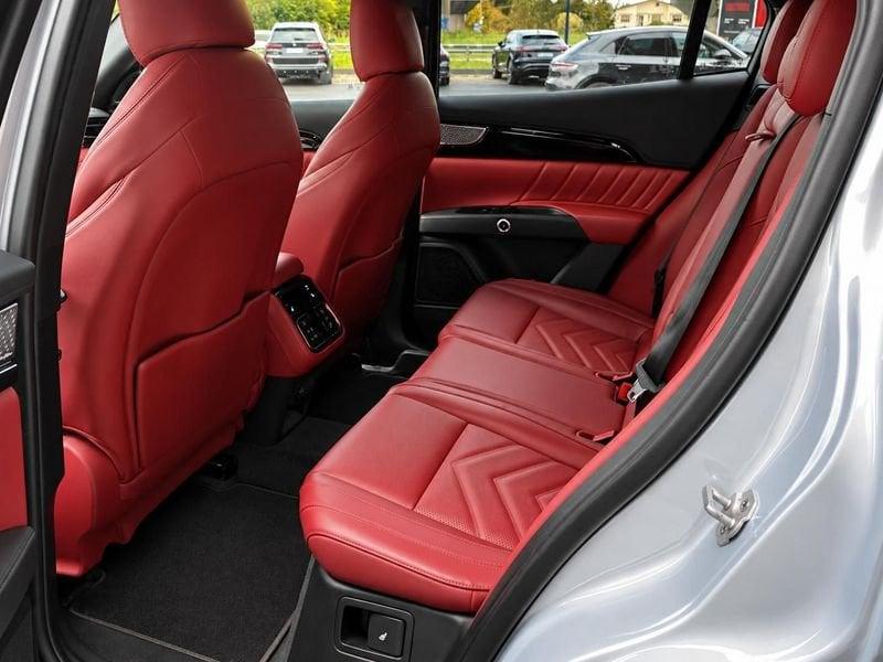 Maserati Grecale 2.0 mhev AWD Modena autom. 330 CV