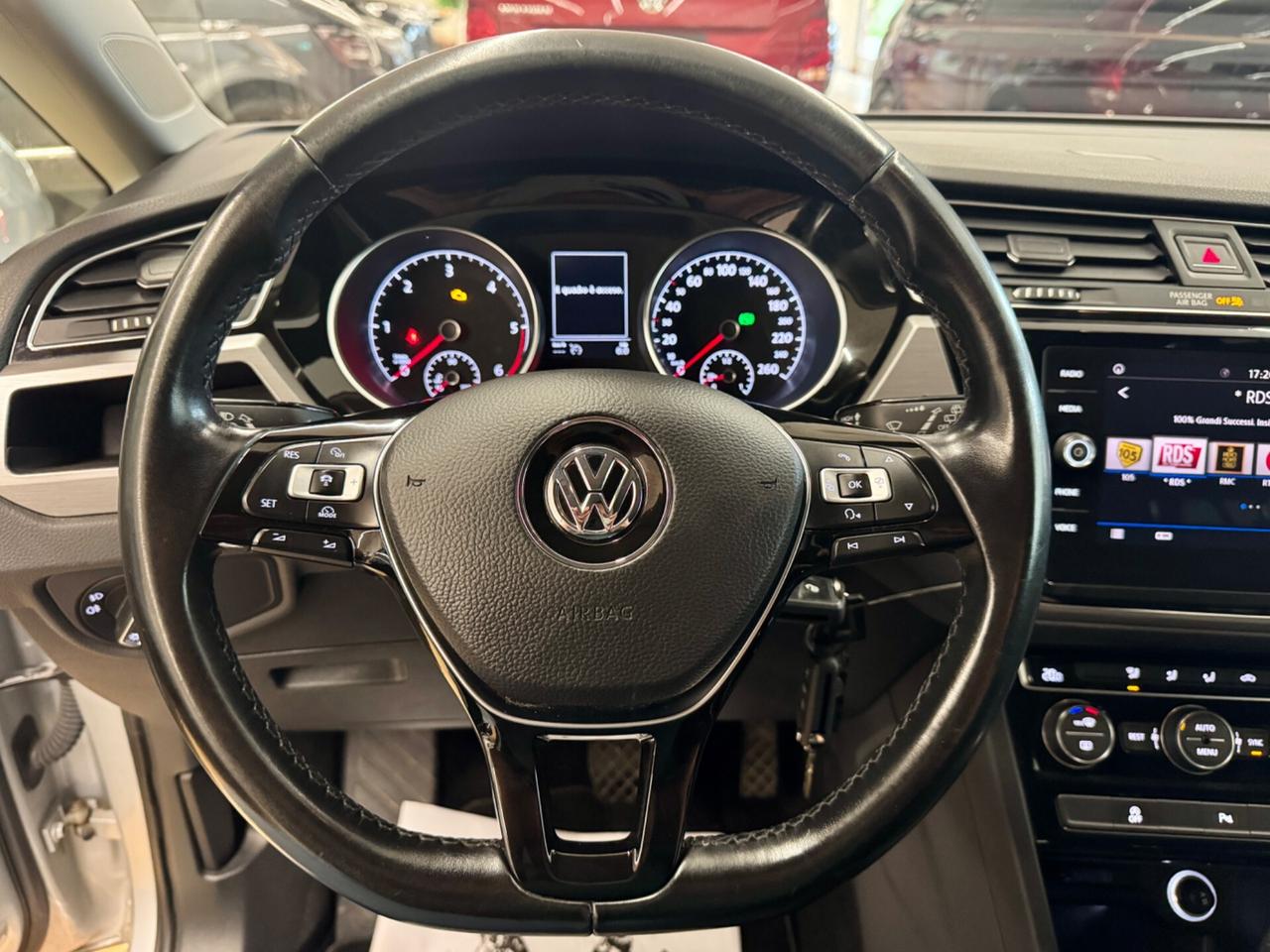Volkswagen Touran 7 POSTI DSG Highline BlueMotion Tech.