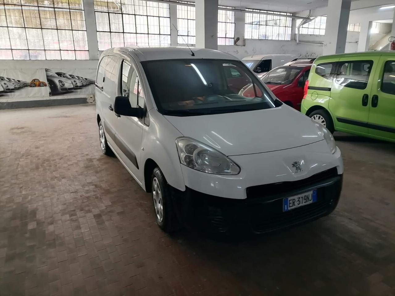 Peugeot Partner 1.6 Hdi 90cv Furgone 3p OK NEOP.