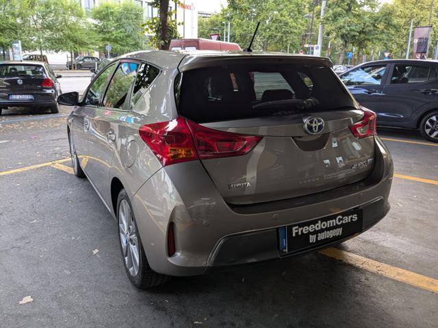 TOYOTA Auris 1.8 Hybrid Active Plus