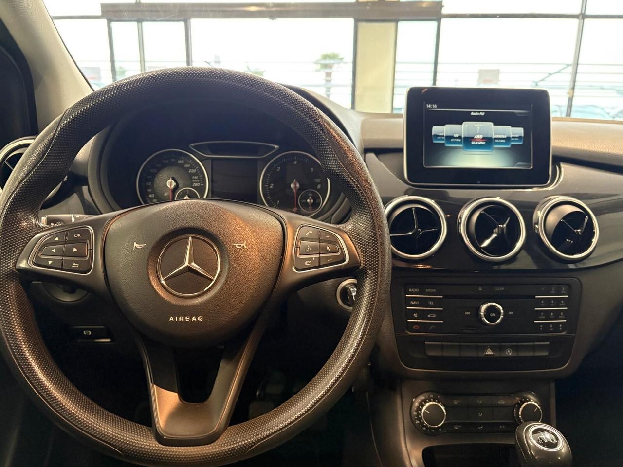 Mercedes-benz B 180 CDI d EXECUTIVE 6mt