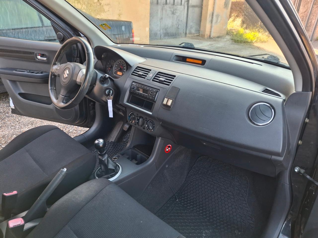 Suzuki Swift 1.3 5p. GL