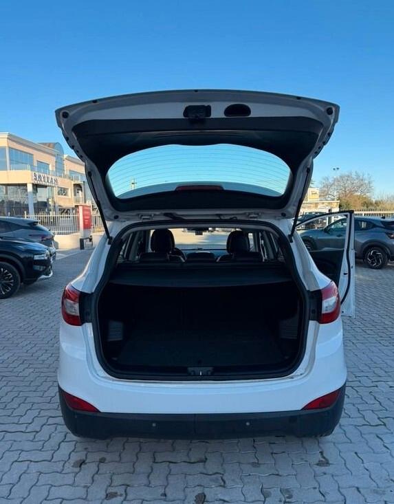 Hyundai iX35 1.7 CRDi 2WD Xpossible