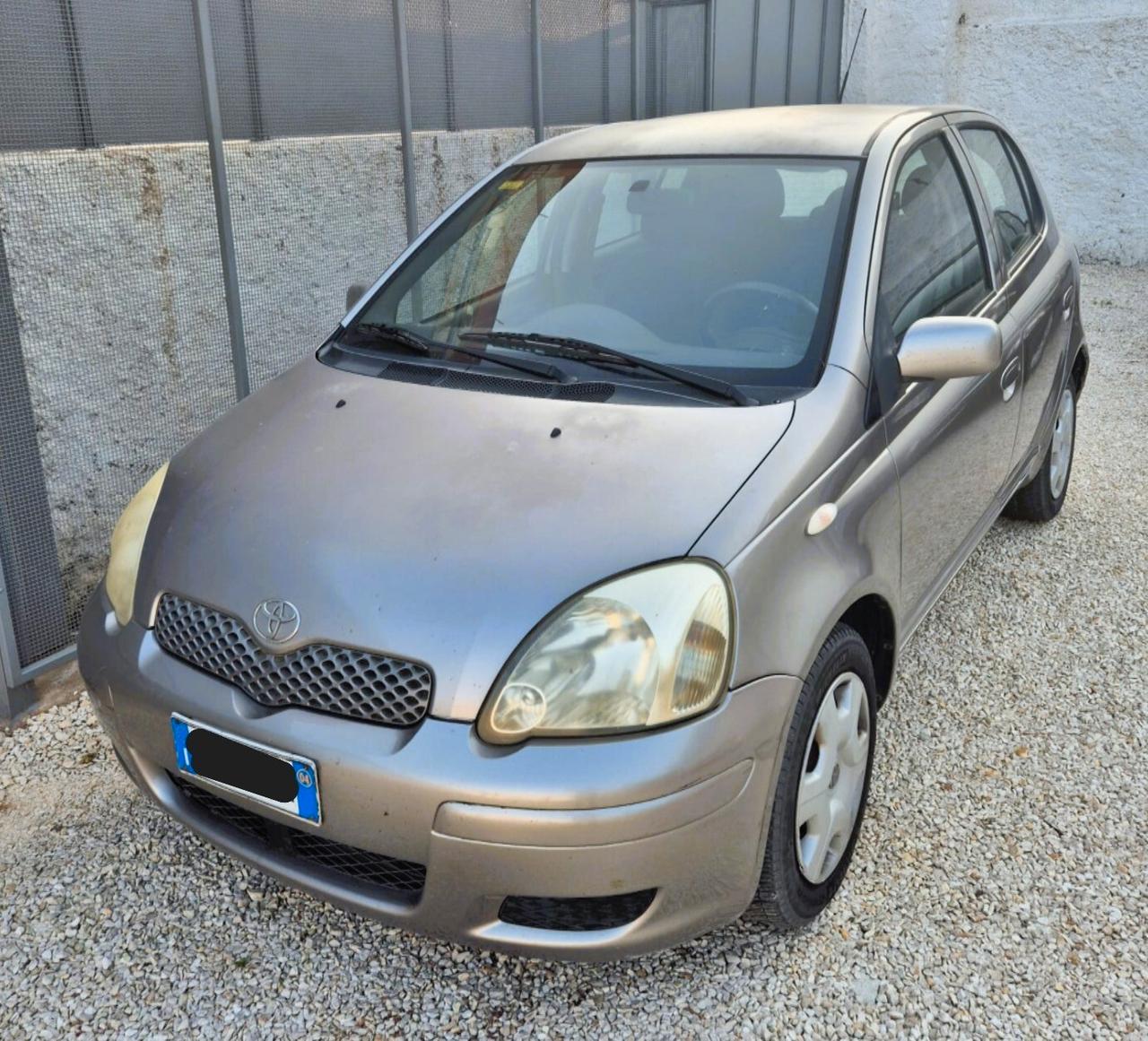 Toyota Yaris 1.4 tdi D-4D cat 5 porte Sol Blue