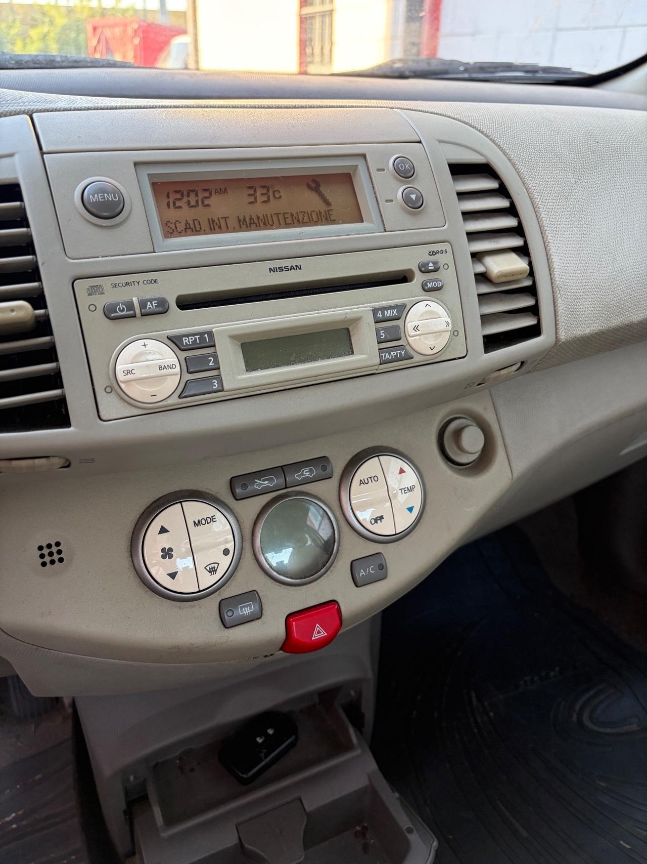 Nissan Micra 1.2 16V 5 porte Visia