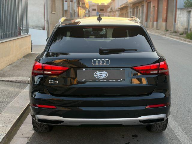 AUDI Q3 35 2.0 TDI S-tronic Advanced