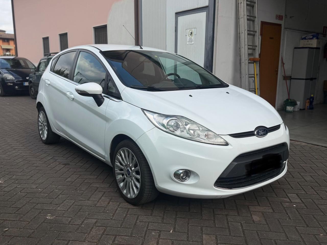 Ford Fiesta 1.4 GPL Titanium – 2011 – GPL valido fino al 2032