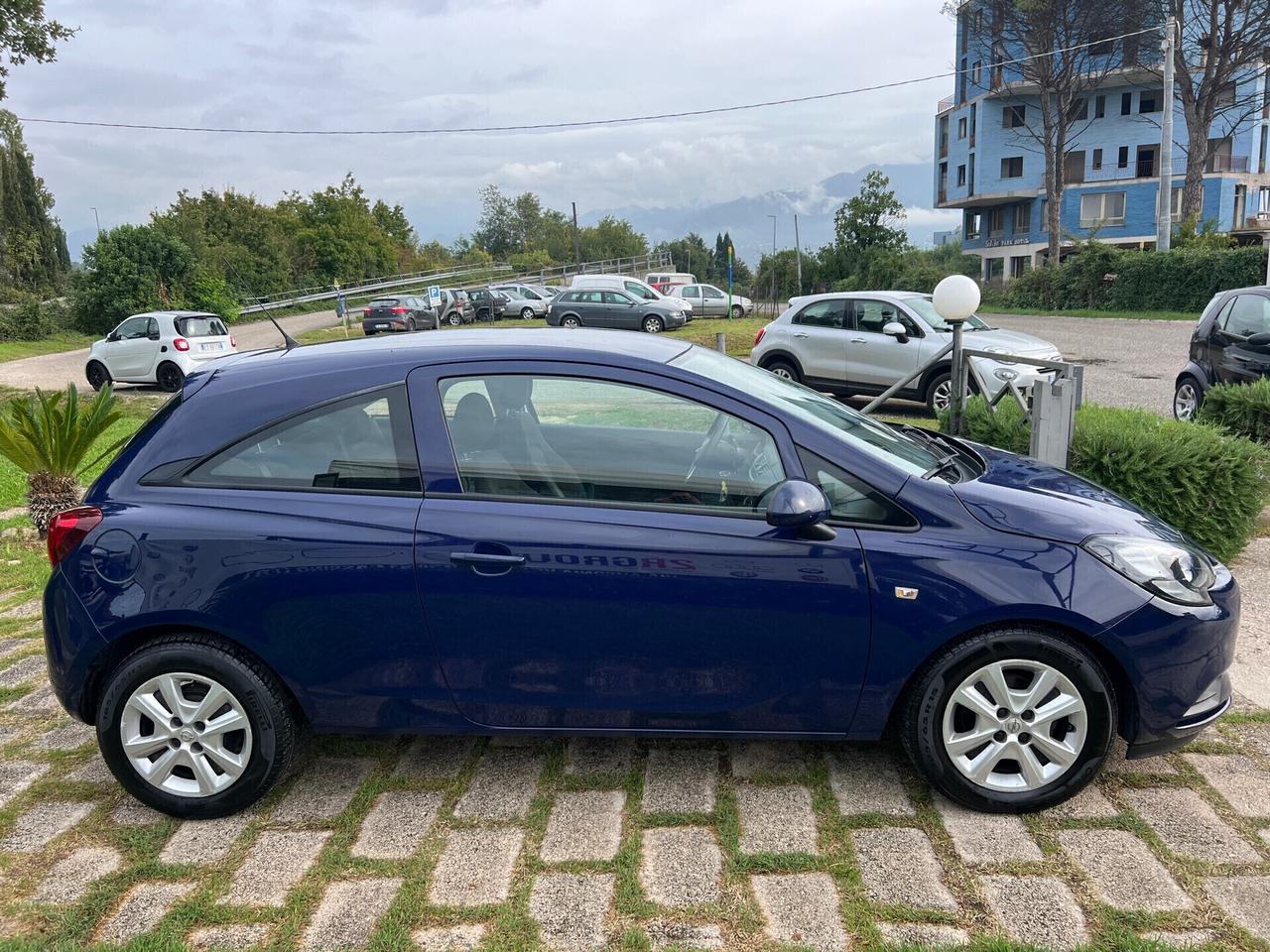 Opel Corsa 1.2 51KW 3PORTE-2015"NEOPATENTATI"